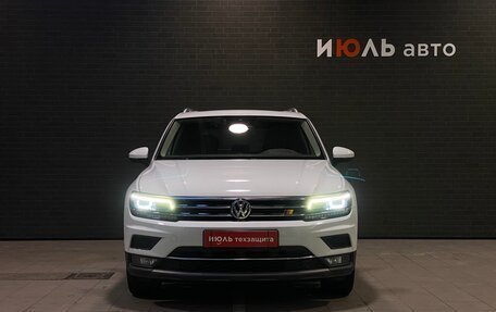 Volkswagen Tiguan II, 2020 год, 2 730 000 рублей, 2 фотография