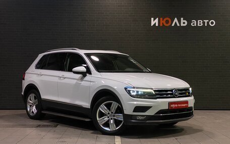 Volkswagen Tiguan II, 2020 год, 2 730 000 рублей, 3 фотография