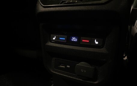 Volkswagen Tiguan II, 2020 год, 2 730 000 рублей, 35 фотография