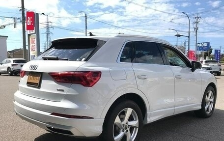 Audi Q3, 2021 год, 2 800 000 рублей, 2 фотография