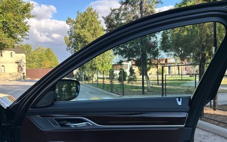 BMW 7 серия, 2016 год, 3 670 000 рублей, 17 фотография