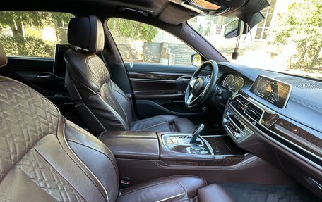 BMW 7 серия, 2016 год, 3 670 000 рублей, 20 фотография