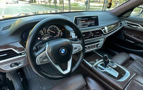 BMW 7 серия, 2016 год, 3 670 000 рублей, 22 фотография