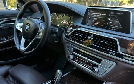 BMW 7 серия, 2016 год, 3 670 000 рублей, 19 фотография