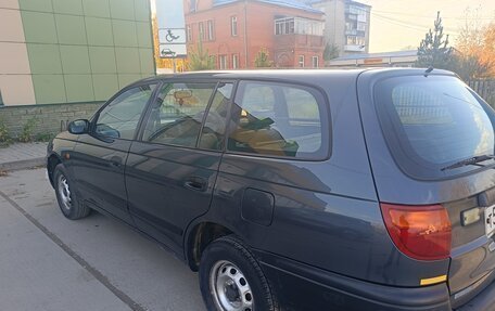 Toyota Caldina, 2000 год, 450 000 рублей, 3 фотография