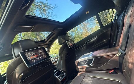 BMW 7 серия, 2016 год, 3 670 000 рублей, 27 фотография