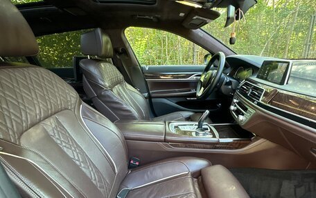 BMW 7 серия, 2016 год, 3 670 000 рублей, 29 фотография