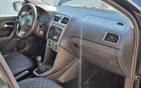 Volkswagen Polo VI (EU Market), 2013 год, 790 000 рублей, 18 фотография