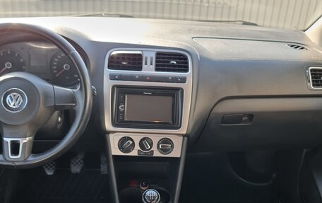 Volkswagen Polo VI (EU Market), 2013 год, 790 000 рублей, 13 фотография