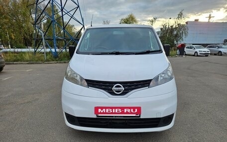 Nissan NV200, 2012 год, 899 999 рублей, 2 фотография