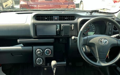 Toyota Probox I, 2022 год, 1 050 000 рублей, 19 фотография