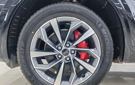 Audi Q5, 2024 год, 3 998 000 рублей, 28 фотография
