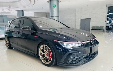 Volkswagen Golf GTI, 2023 год, 3 470 000 рублей, 3 фотография