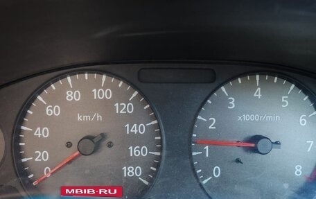 Nissan Sunny B15, 2000 год, 250 000 рублей, 1 фотография