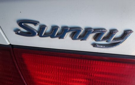 Nissan Sunny B15, 2000 год, 250 000 рублей, 2 фотография
