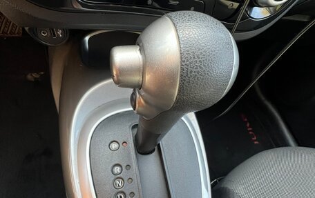Nissan Juke II, 2011 год, 990 000 рублей, 11 фотография