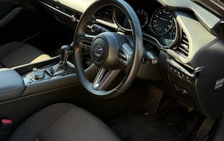 Mazda 3, 2020 год, 1 750 000 рублей, 10 фотография