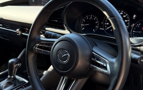 Mazda 3, 2020 год, 1 750 000 рублей, 14 фотография