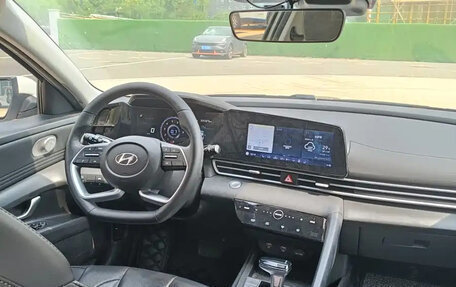 Hyundai Elantra, 2022 год, 1 205 222 рублей, 3 фотография