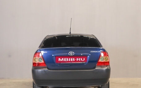 Toyota Corolla, 2004 год, 699 000 рублей, 5 фотография