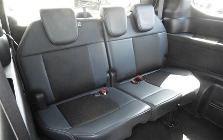 Honda Stepwgn, 2022 год, 2 300 000 рублей, 10 фотография