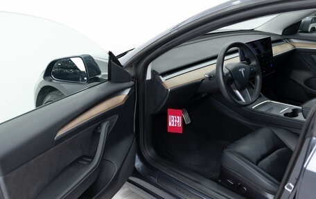 Tesla Model 3 I, 2021 год, 3 990 000 рублей, 7 фотография