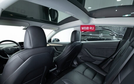 Tesla Model 3 I, 2021 год, 3 990 000 рублей, 22 фотография