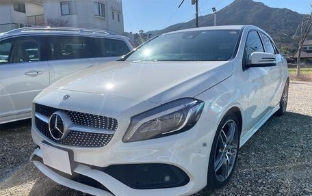 Mercedes-Benz A-Класс, 2018 год, 1 150 000 рублей, 1 фотография