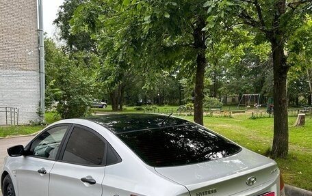 Hyundai Solaris II рестайлинг, 2013 год, 800 000 рублей, 4 фотография