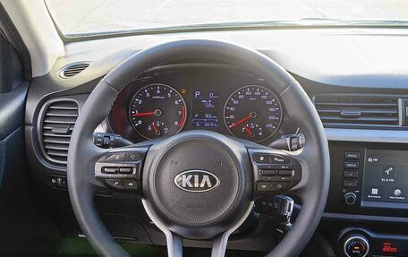 KIA Rio IV, 2019 год, 1 399 000 рублей, 17 фотография