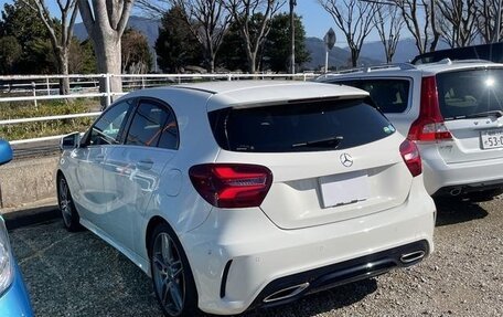 Mercedes-Benz A-Класс, 2018 год, 1 150 000 рублей, 6 фотография