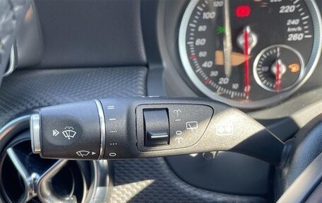 Mercedes-Benz A-Класс, 2018 год, 1 150 000 рублей, 14 фотография