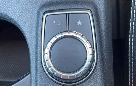 Mercedes-Benz A-Класс, 2018 год, 1 150 000 рублей, 17 фотография