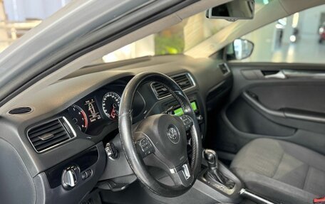 Volkswagen Jetta VI, 2012 год, 915 000 рублей, 22 фотография