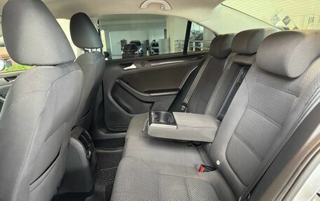 Volkswagen Jetta VI, 2012 год, 915 000 рублей, 24 фотография