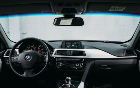 BMW 3 серия, 2018 год, 1 534 080 рублей, 10 фотография
