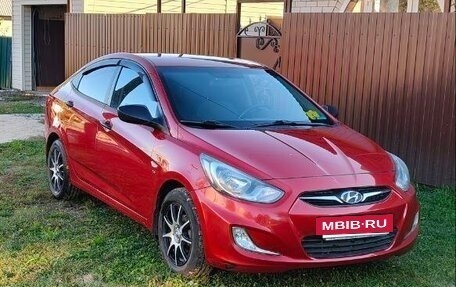 Hyundai Solaris II рестайлинг, 2012 год, 779 000 рублей, 12 фотография