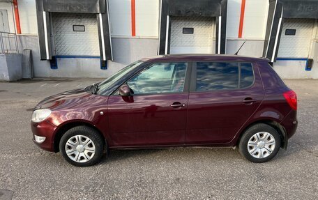 Skoda Fabia II, 2012 год, 700 000 рублей, 2 фотография