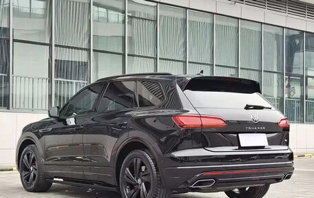 Volkswagen Touareg III, 2022 год, 5 210 888 рублей, 4 фотография