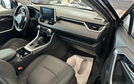 Toyota RAV4, 2021 год, 3 499 900 рублей, 12 фотография