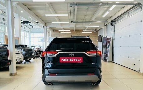 Toyota RAV4, 2021 год, 3 499 900 рублей, 5 фотография