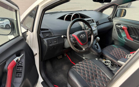 Toyota Verso I, 2011 год, 999 000 рублей, 8 фотография