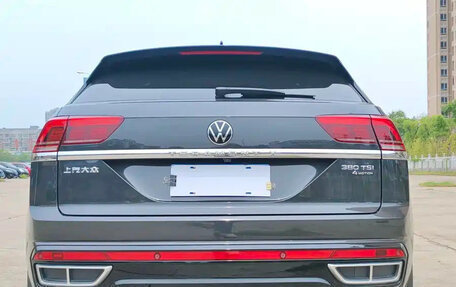 Volkswagen Teramont I, 2022 год, 3 530 888 рублей, 7 фотография