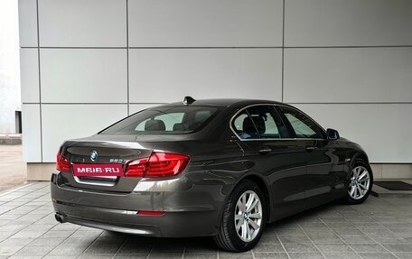 BMW 5 серия, 2013 год, 1 650 000 рублей, 8 фотография