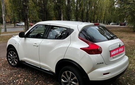 Nissan Juke II, 2011 год, 850 000 рублей, 2 фотография