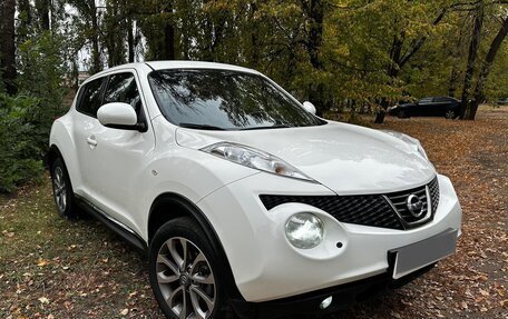 Nissan Juke II, 2011 год, 850 000 рублей, 10 фотография