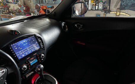 Nissan Juke II, 2011 год, 850 000 рублей, 17 фотография