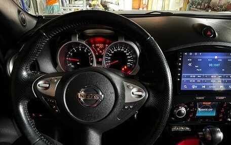 Nissan Juke II, 2011 год, 850 000 рублей, 18 фотография