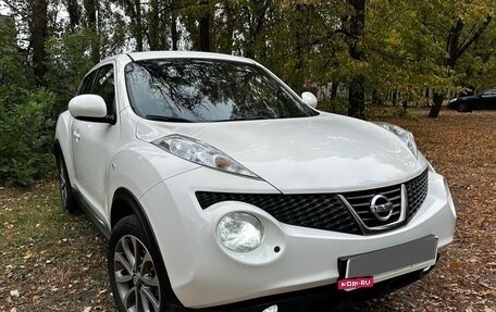 Nissan Juke II, 2011 год, 850 000 рублей, 9 фотография
