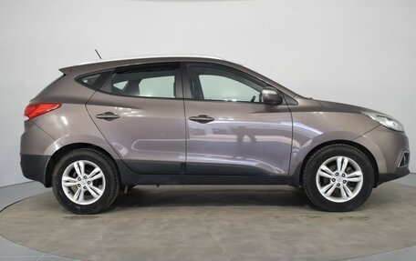 Hyundai ix35 I рестайлинг, 2012 год, 920 000 рублей, 4 фотография